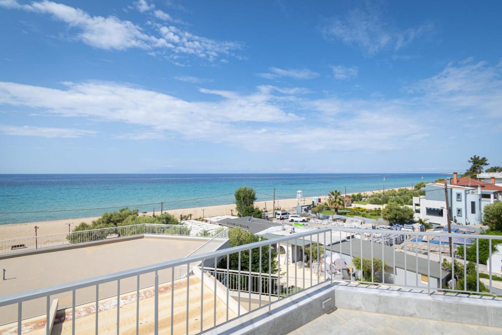 Althea Suites By Rentalspro Services - Nea Moudania Halkidiki 外观 照片
