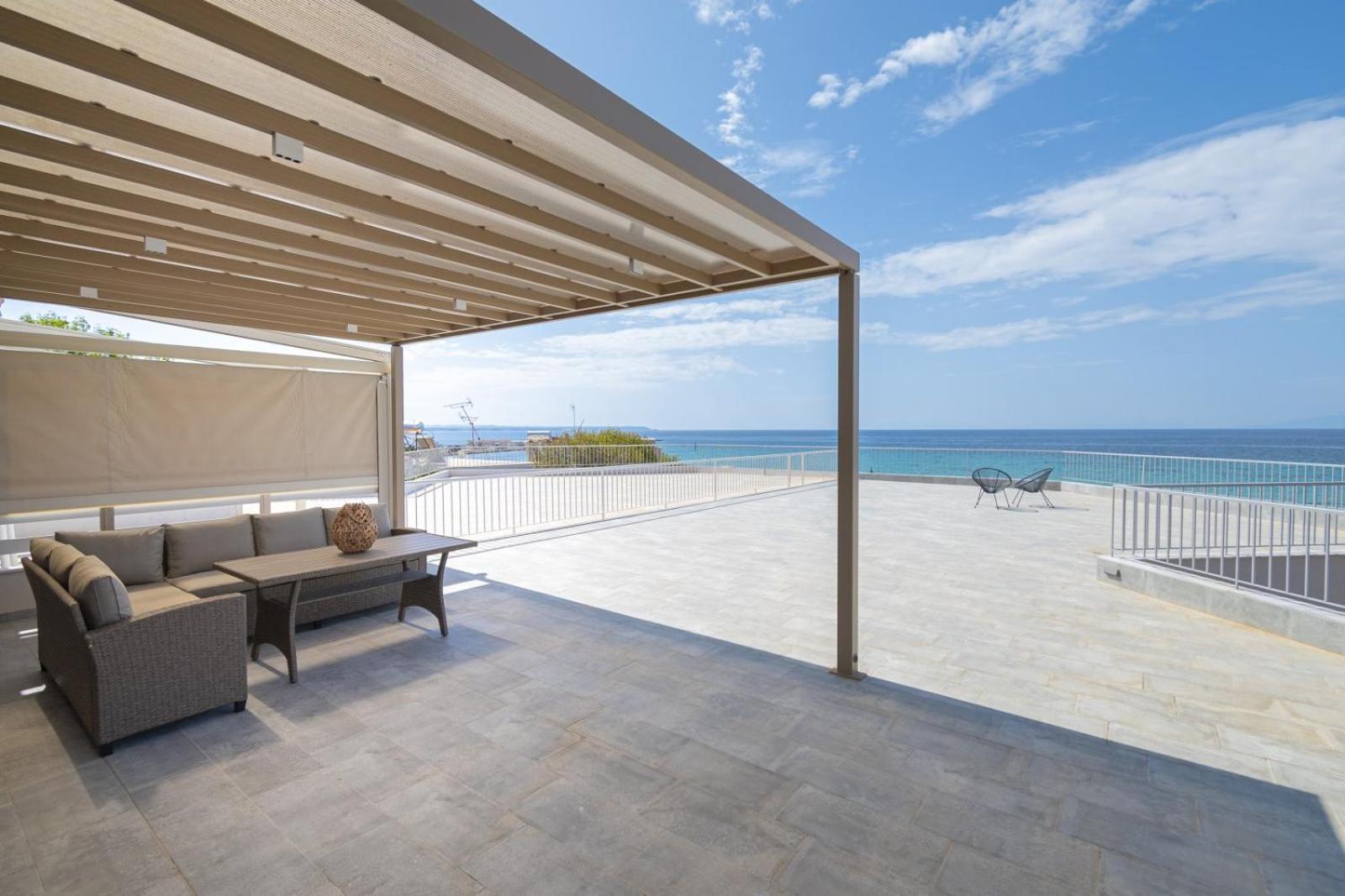 Althea Suites By Rentalspro Services - Nea Moudania Halkidiki 外观 照片