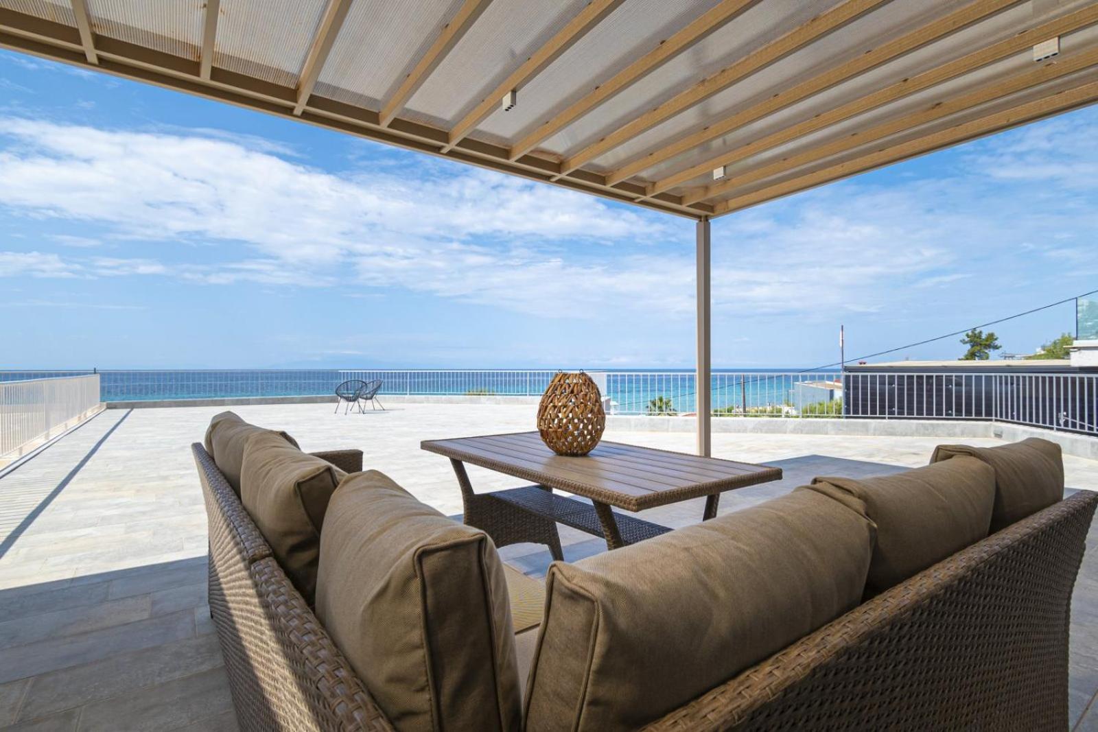 Althea Suites By Rentalspro Services - Nea Moudania Halkidiki 外观 照片